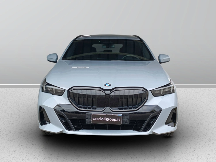 2 - BMW Serie 5 520d Touring 48V xdrive MSport auto