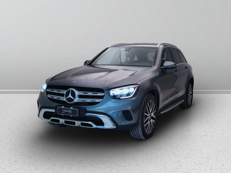 1 - Mercedes-Benz GLC 220 d Business 4matic auto