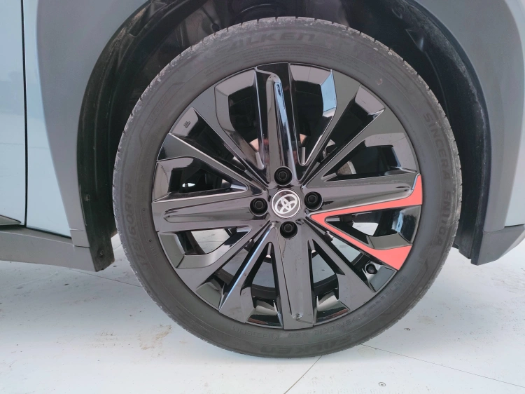 8 - Toyota Aygo X Aygo X 1.0 Undercover 72cv s-cvt