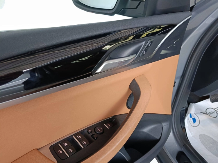 14 - BMW X3 X3 xdrive20d mhev 48V auto