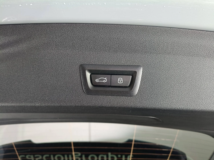 16 - BMW Serie 1 BMW 120d