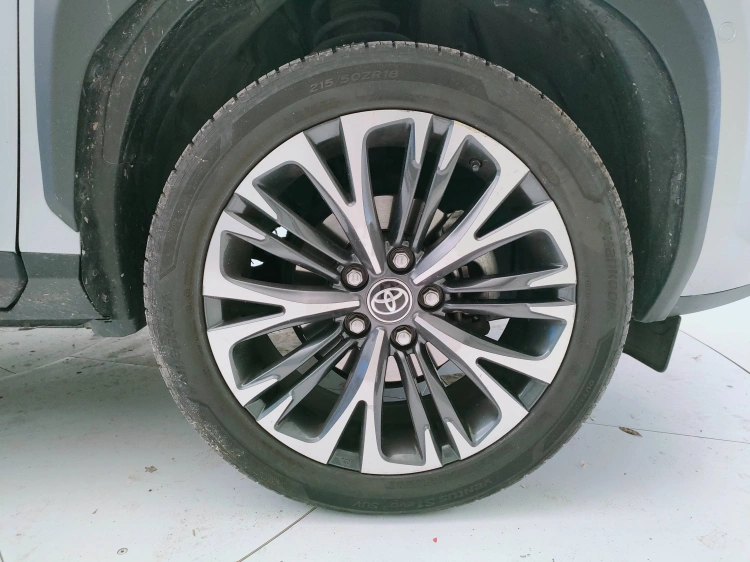 10 - Toyota Yaris Cross Yaris Cross 1.5h Lounge fwd 116cv e-cvt