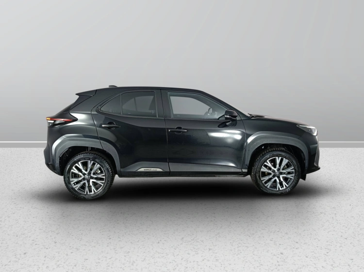 3 - Toyota Yaris Cross Yaris Cross 1.5h Trend fwd 116cv e-cvt