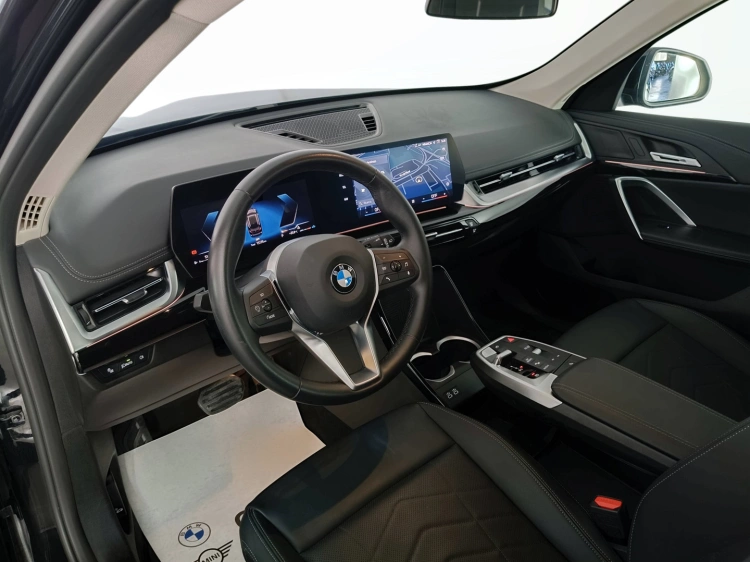 7 - BMW X1 X1 sdrive20i mhev 48V X-Line auto