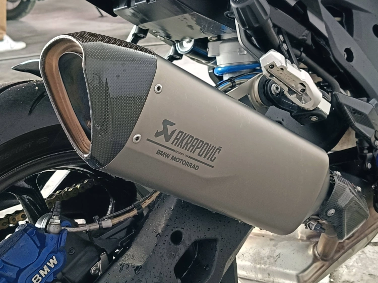 10 - BMW Motorrad XR M 1000 XR M Competition Abs my24