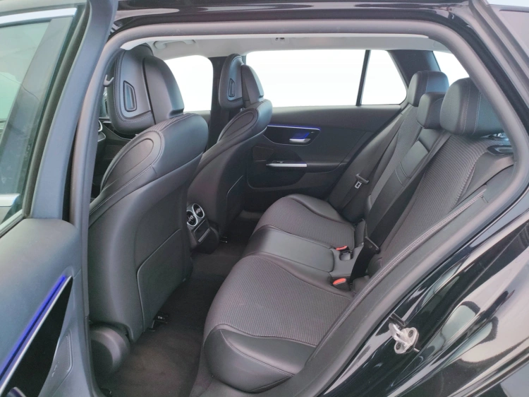 12 - Mercedes-Benz Classe C SW 220 d mhev Sport auto