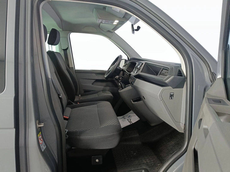 10 - Volkswagen T6.1 Transporter 30 T6.1 Transporter 30 2.0 tdi 110cv kombi p.c.