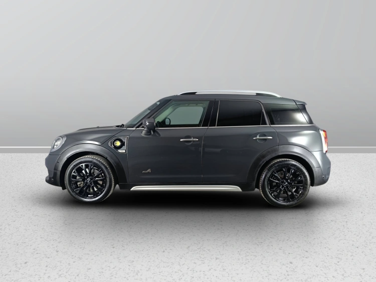 6 - MINI Countryman Mini Countryman 1.5 Cooper SE all4 auto