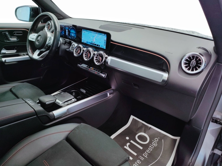 9 - Mercedes-Benz GLB 200 d Premium 4matic auto