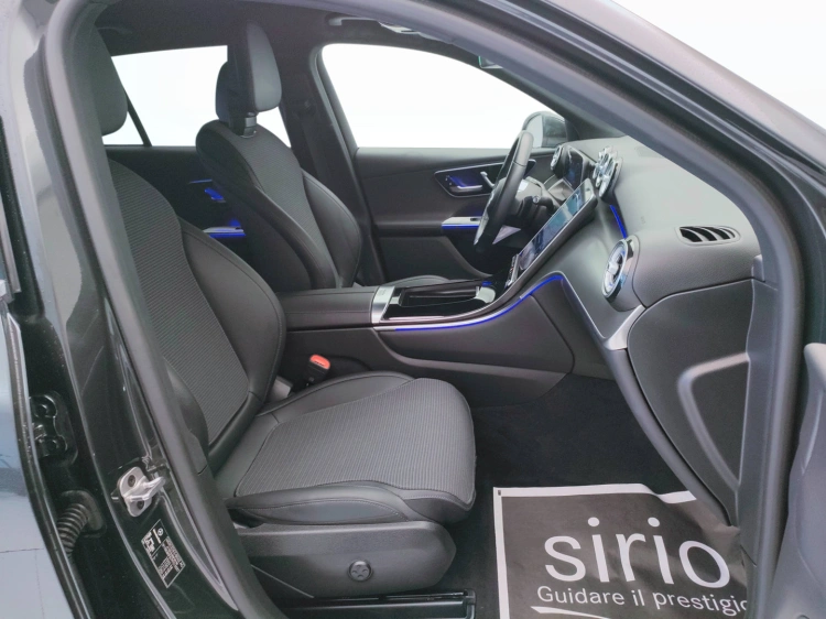 9 - Mercedes-Benz GLC 220 d Advanced Plus 4matic auto