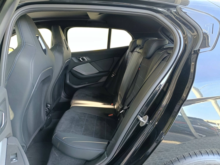 9 - BMW Serie 1 120 48V MSport Pro auto