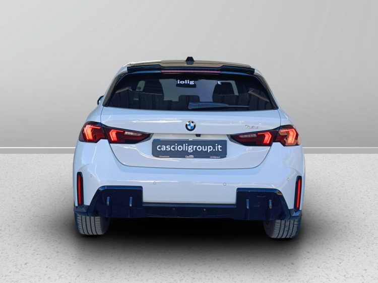 5 - BMW Serie 1 118d MSport Pro auto