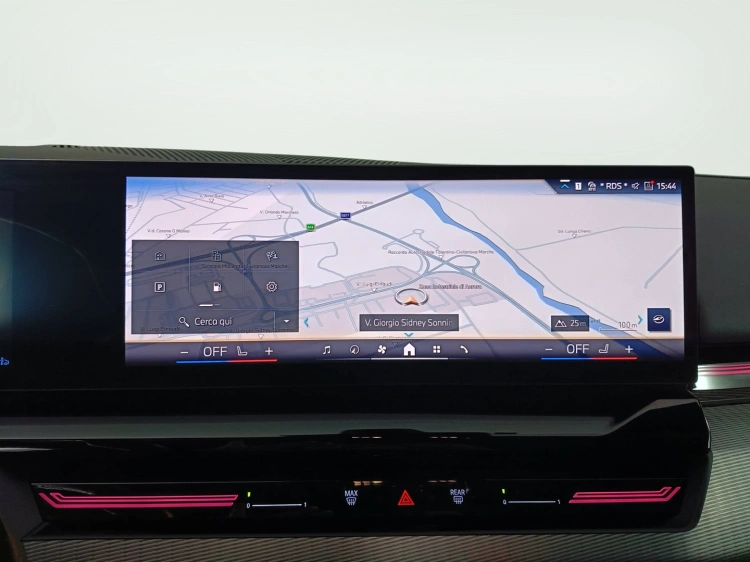 13 - BMW Serie 5 520d Touring 48V xdrive MSport Pro auto