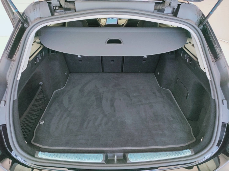 5 - Mercedes-Benz Classe C SW 220 d mhev Sport auto