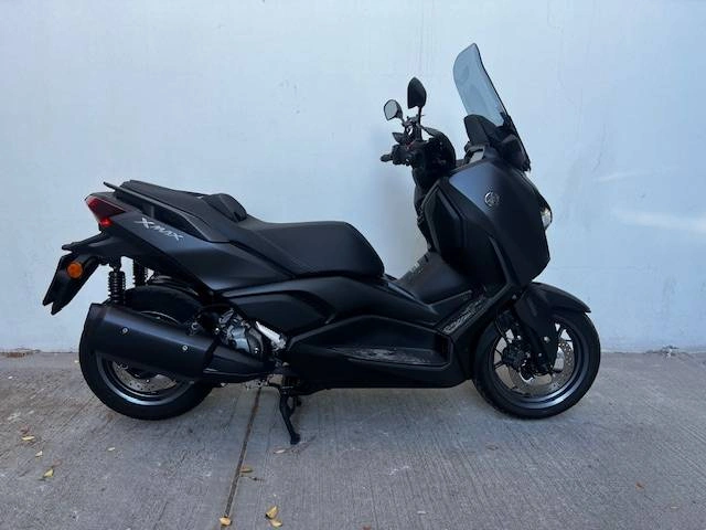 1 - Yamaha X X-Max 300 Abs my23