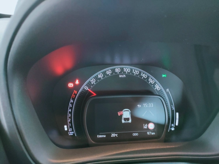 14 - Toyota AYGO X AYGO X 10B MT ACTIVE MY24