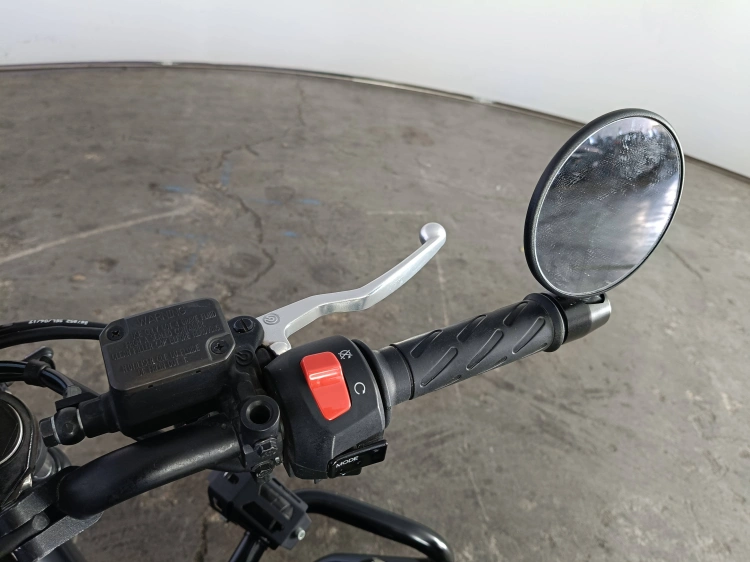 8 - Moto guzzi V7 V7 III 750 Stone Abs