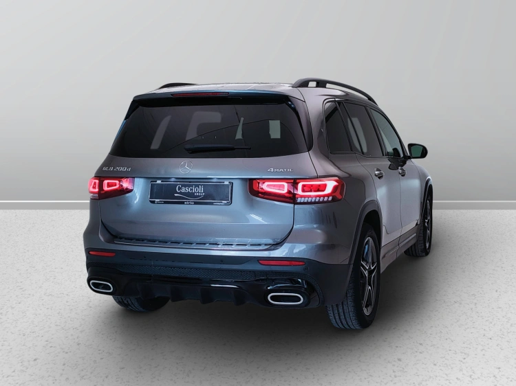 6 - Mercedes-Benz GLB 200 d Premium 4matic auto