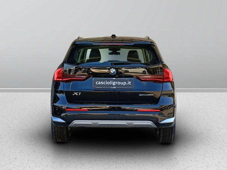 5 - BMW X1 X1 sdrive20i mhev 48V X-Line auto