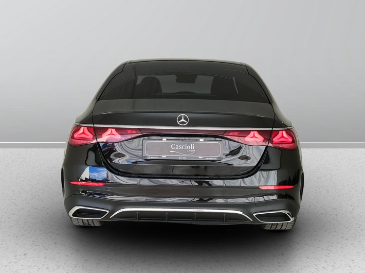 4 - Mercedes-Benz Classe E 220 d AMG Line Advanced Plus auto