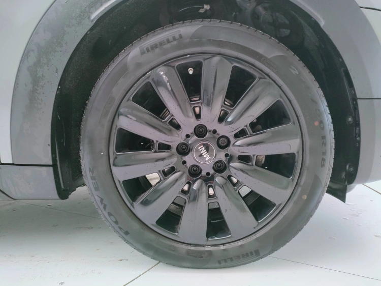 8 - MINI Countryman Mini Countryman 1.5 One auto 7m my18