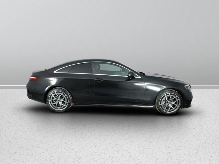 3 - Mercedes-Benz Classe E Coupe 220 d Premium Plus 4matic auto my20