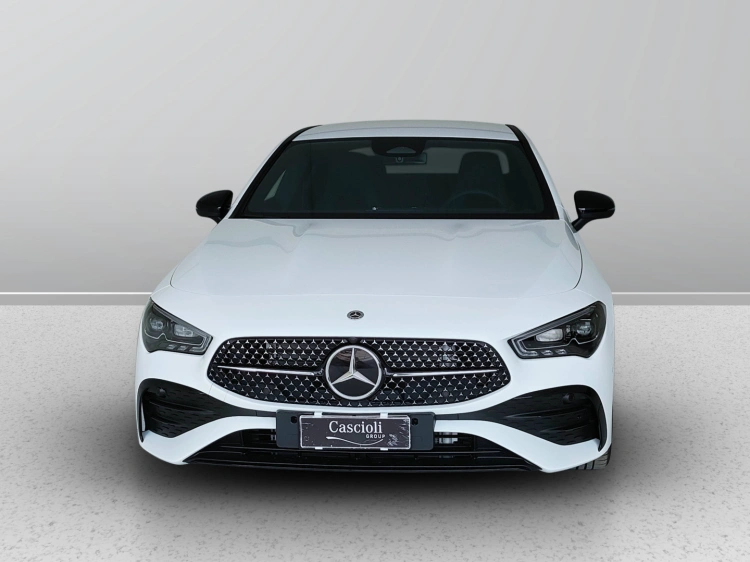 2 - Mercedes-Benz CLA 200 d Automatic Coupe'