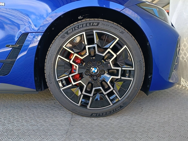 12 - BMW i4 BMW i4 eDrive40 Gran Coupé