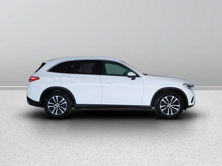 7 - Mercedes-Benz GLC 220 d mhev Advanced 4matic auto