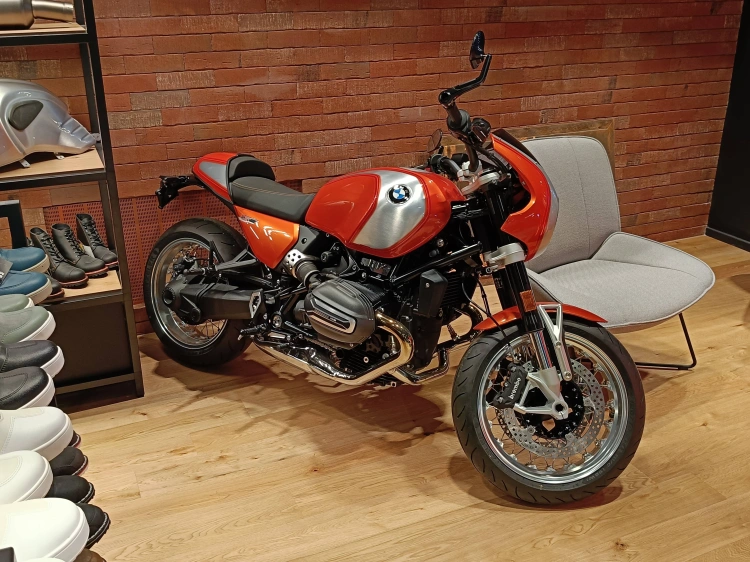 2 - BMW Motorrad NineT R 12 NINET