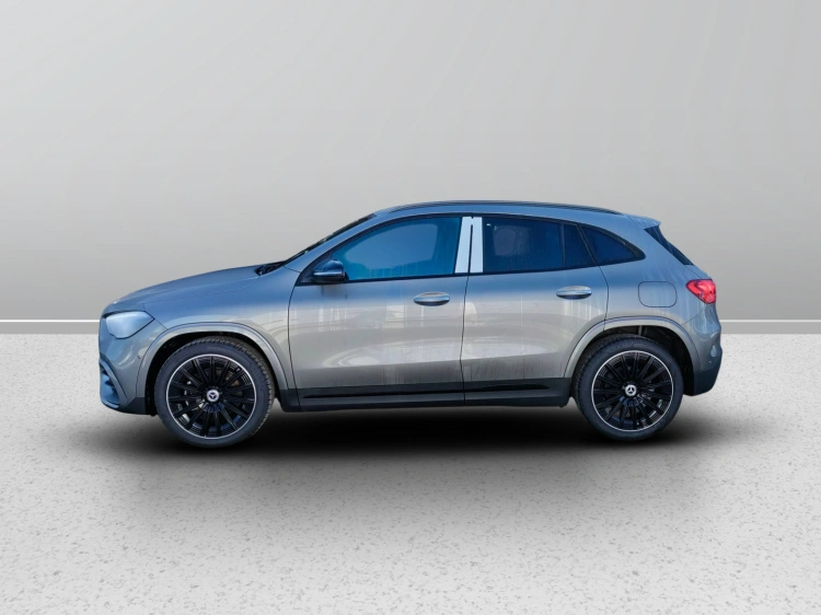 3 - Mercedes-Benz GLA 200 d automatic