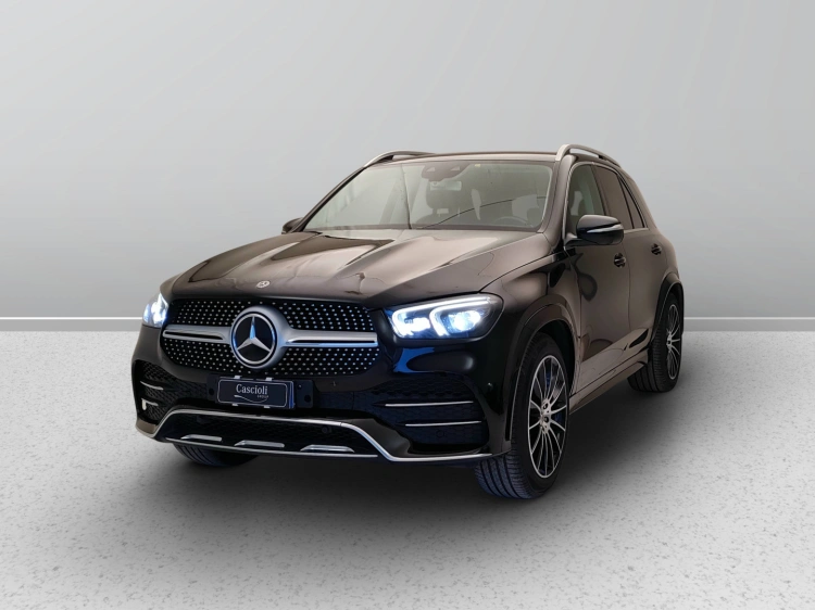 1 - Mercedes-Benz GLE 300 d Premium 4matic auto