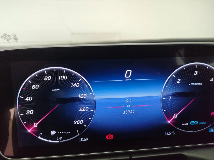 17 - Mercedes-Benz Classe C SW 300 d mhev Premium Plus auto