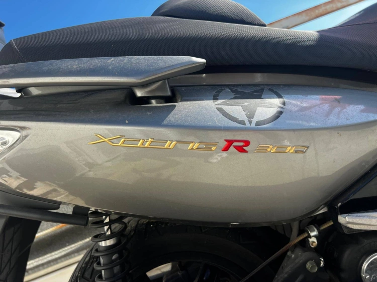 2 - Kymco Xciting Xciting R 300i my09