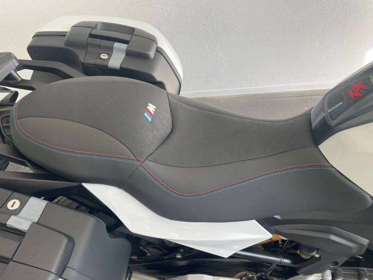 6 - BMW Motorrad XR F 900 XR Abs