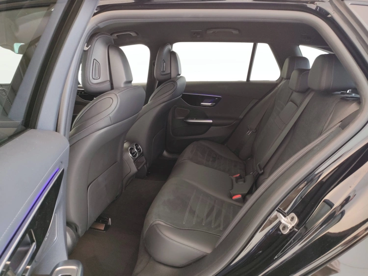 12 - Mercedes-Benz Classe C SW 220 d mhev AMG Line Advanced 197cv auto