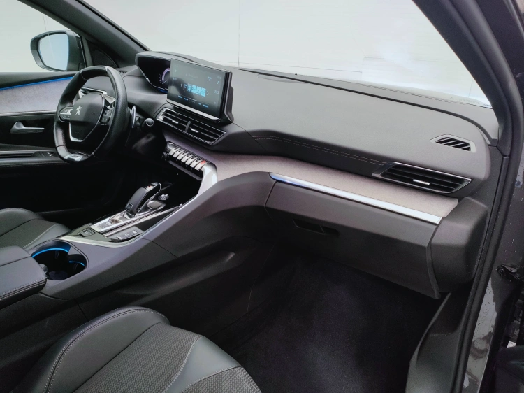 9 - Peugeot 3008 3008 1.5 bluehdi GT s&s 130cv eat8