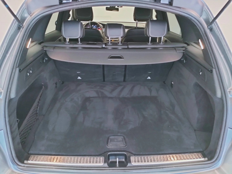 5 - Mercedes-Benz GLC 220 d Business 4matic auto