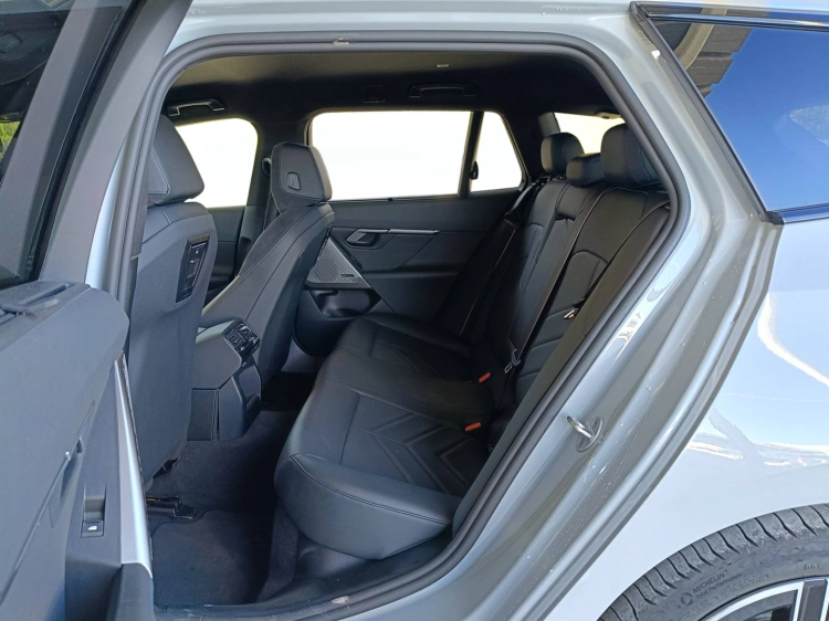 9 - BMW Serie 5 520d Touring 48V xdrive MSport Pro auto