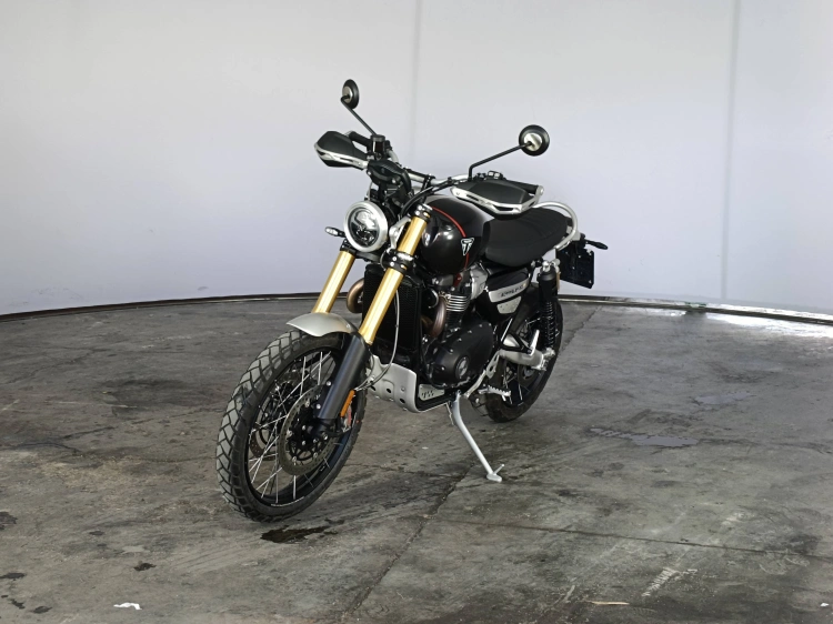 4 - Triumph Scrambler Scrambler 1200 XE Abs my24
