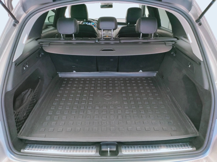 5 - Mercedes-Benz GLC 220 d Premium 4matic auto