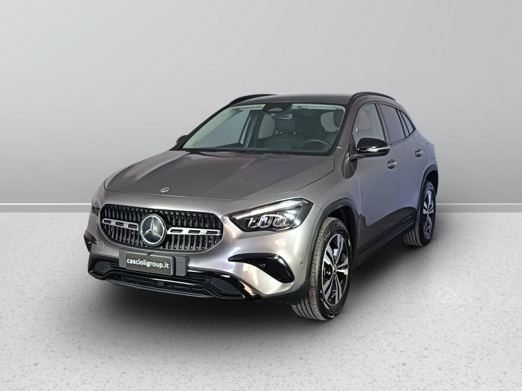1 - Mercedes-Benz GLA 180 d Progressive Advanced Plus auto