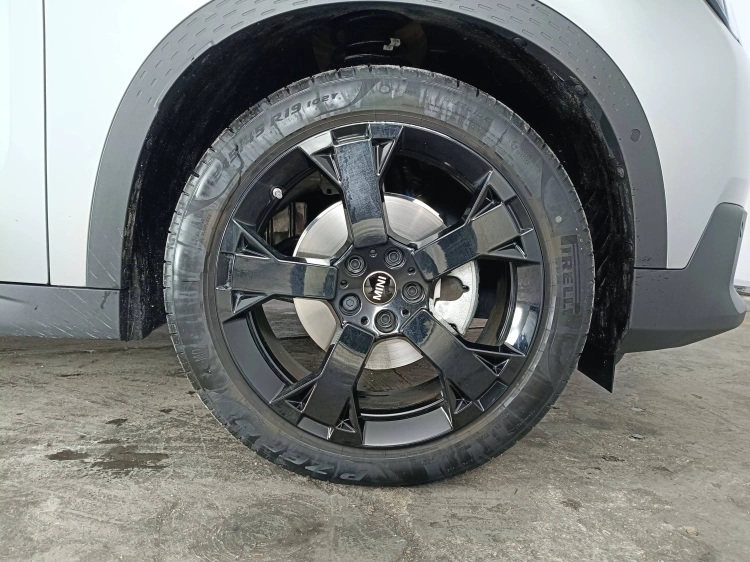 15 - MINI Countryman Mini Countryman 2.0 48V D Classic auto