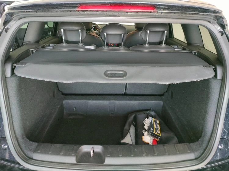 13 - MINI Cooper Mini Clubman 2.0 JCW JCW auto