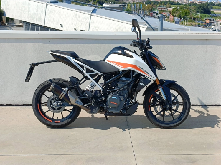 1 - Ktm Duke 390 Duke Abs my21