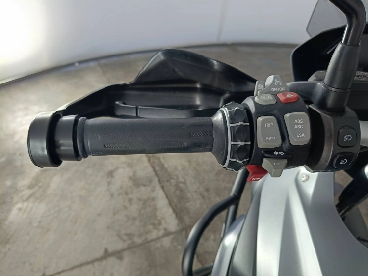 6 - BMW Motorrad GS R 1200 GS Abs my13