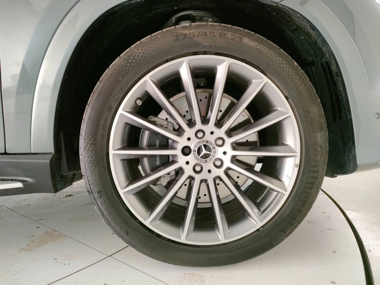 8 - Mercedes-Benz GLE Coupe 300 d AMG Line Premium 4matic auto