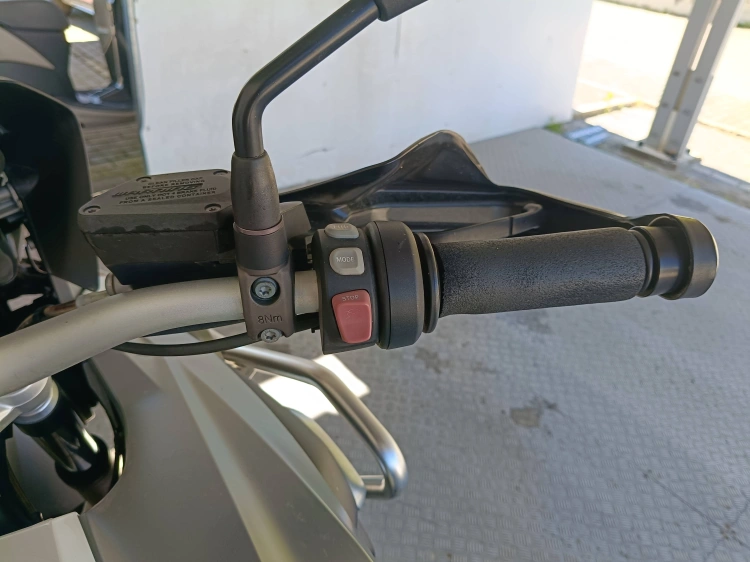 5 - BMW Motorrad GS R 1200 GS