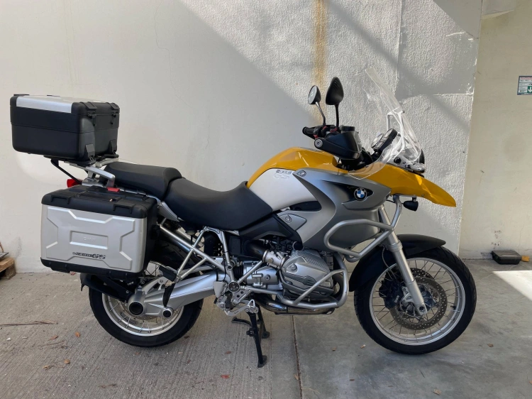 1 - BMW Motorrad GS R 1200 GS