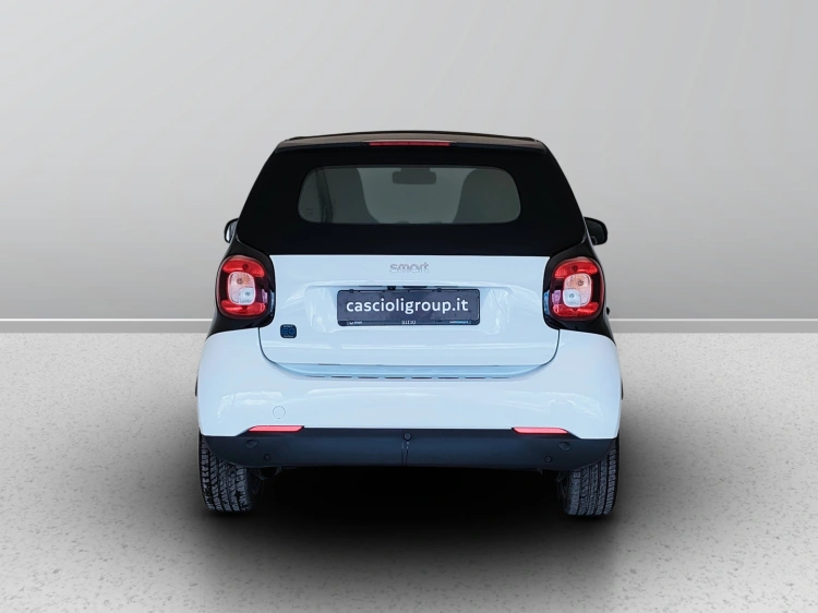 4 - smart fortwo Fortwo Cabrio eq Pulse 22kW